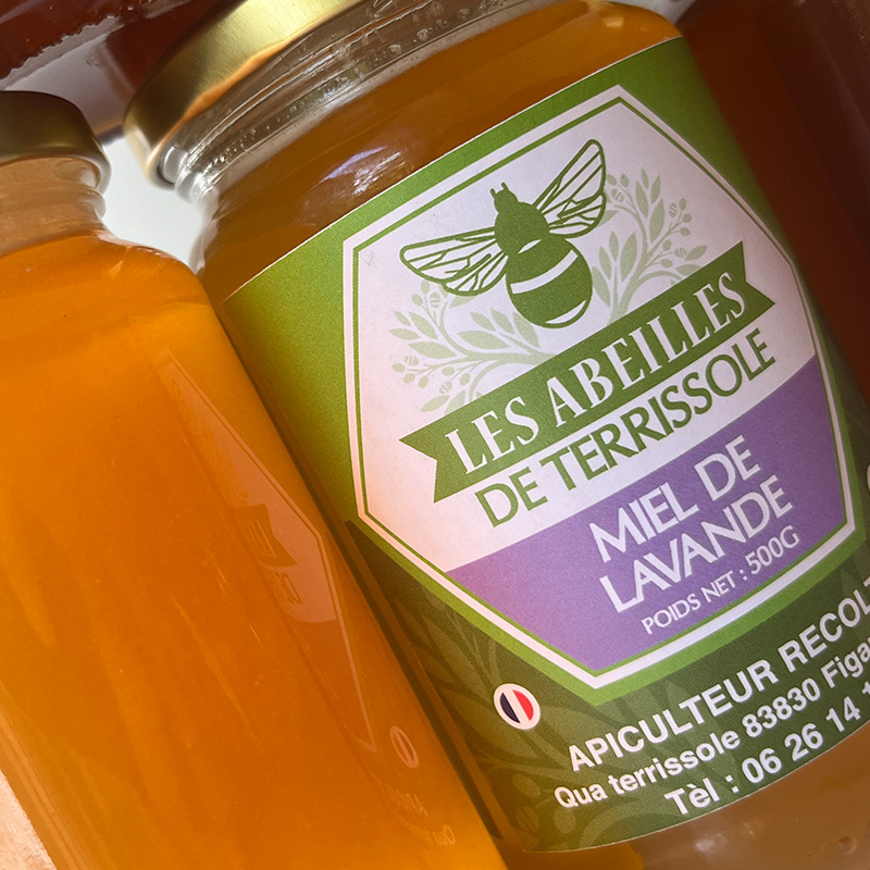 APICULTEUR RÉCOLTANT VAROIS